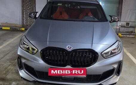 BMW 1 серия, 2022 год, 4 750 000 рублей, 3 фотография