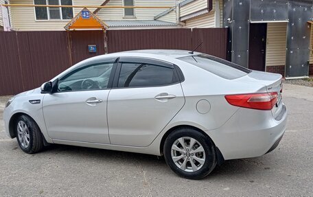 KIA Rio III рестайлинг, 2014 год, 850 000 рублей, 4 фотография
