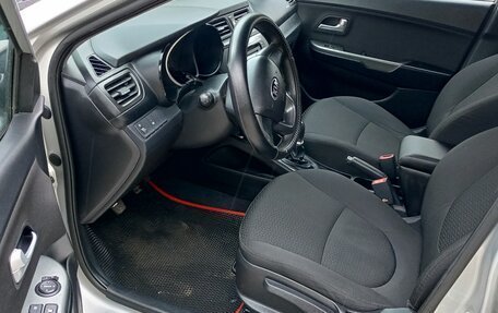 KIA Rio III рестайлинг, 2014 год, 850 000 рублей, 16 фотография