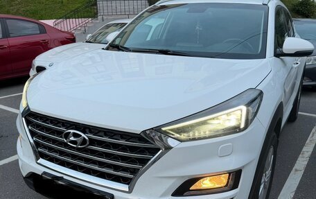 Hyundai Tucson III, 2018 год, 1 950 000 рублей, 2 фотография