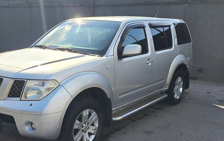 Nissan Pathfinder, 2006 год, 700 000 рублей, 4 фотография