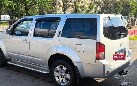 Nissan Pathfinder, 2006 год, 700 000 рублей, 2 фотография