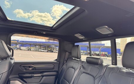 Dodge RAM IV, 2018 год, 4 300 000 рублей, 15 фотография