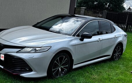 Toyota Camry, 2020 год, 3 200 000 рублей, 17 фотография