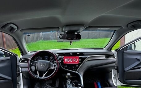 Toyota Camry, 2020 год, 3 200 000 рублей, 7 фотография