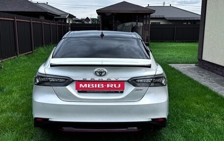Toyota Camry, 2020 год, 3 200 000 рублей, 15 фотография