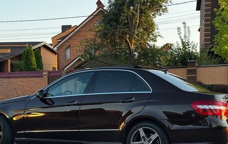 Mercedes-Benz E-Класс, 2010 год, 1 199 999 рублей, 5 фотография