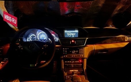 Mercedes-Benz E-Класс, 2010 год, 1 199 999 рублей, 36 фотография