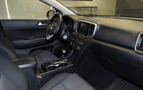 KIA Sportage IV рестайлинг, 2018 год, 1 977 000 рублей, 9 фотография