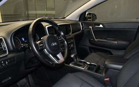 KIA Sportage IV рестайлинг, 2018 год, 1 977 000 рублей, 16 фотография