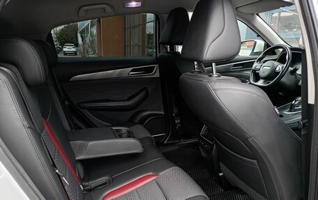 Haval F7x I, 2022 год, 1 989 000 рублей, 7 фотография