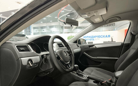 Volkswagen Jetta VI, 2018 год, 1 399 000 рублей, 20 фотография
