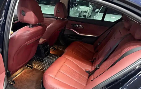 BMW 3 серия, 2023 год, 2 742 000 рублей, 13 фотография