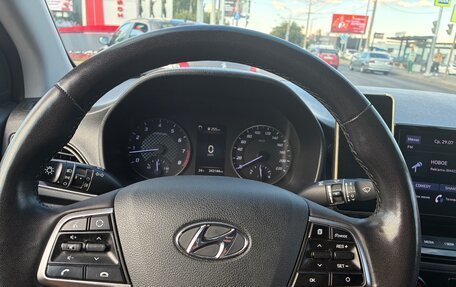 Hyundai Solaris II рестайлинг, 2021 год, 1 200 000 рублей, 17 фотография