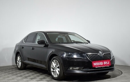 Skoda Superb III рестайлинг, 2019 год, 2 350 000 рублей, 3 фотография