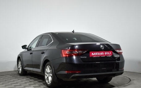 Skoda Superb III рестайлинг, 2019 год, 2 350 000 рублей, 7 фотография