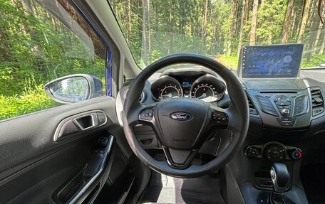 Ford Fiesta, 2015 год, 745 000 рублей, 11 фотография