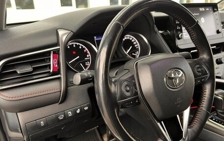 Toyota Camry, 2021 год, 3 450 000 рублей, 6 фотография