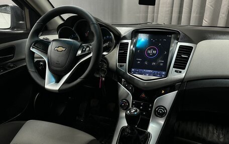 Chevrolet Cruze II, 2012 год, 579 777 рублей, 13 фотография