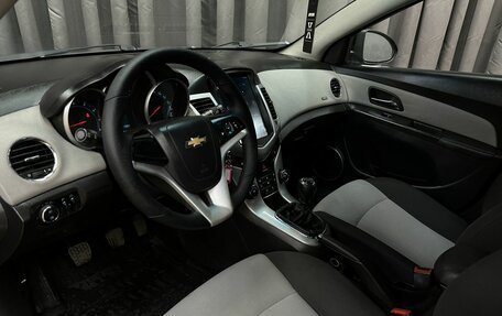 Chevrolet Cruze II, 2012 год, 579 777 рублей, 8 фотография