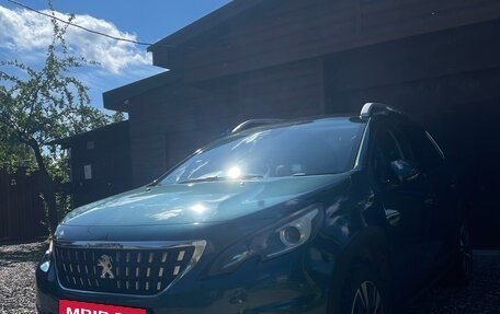 Peugeot 2008 II, 2016 год, 870 000 рублей, 3 фотография