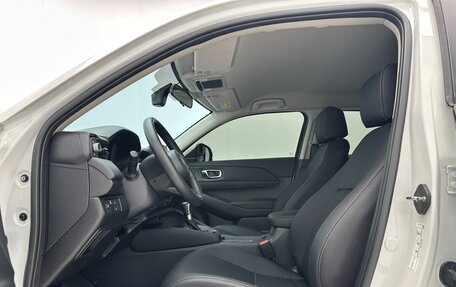 Honda Vezel, 2023 год, 1 950 000 рублей, 14 фотография