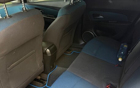 Chevrolet Cruze II, 2011 год, 850 000 рублей, 7 фотография