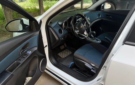 Chevrolet Cruze II, 2011 год, 850 000 рублей, 11 фотография