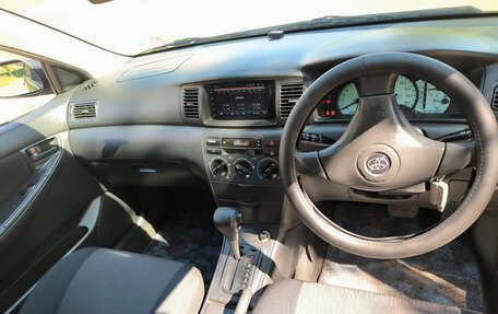 Toyota Corolla, 2002 год, 585 000 рублей, 13 фотография