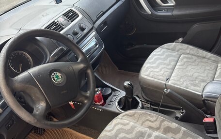 Skoda Fabia II, 2008 год, 260 000 рублей, 7 фотография