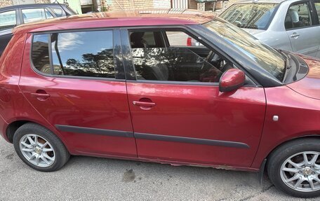 Skoda Fabia II, 2008 год, 260 000 рублей, 2 фотография