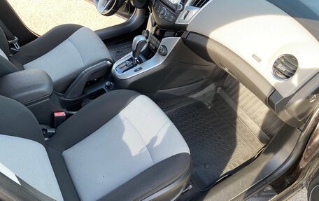 Chevrolet Cruze II, 2013 год, 790 000 рублей, 10 фотография