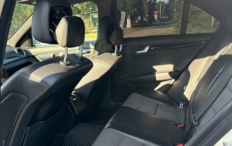 Mercedes-Benz C-Класс, 2012 год, 1 250 000 рублей, 10 фотография