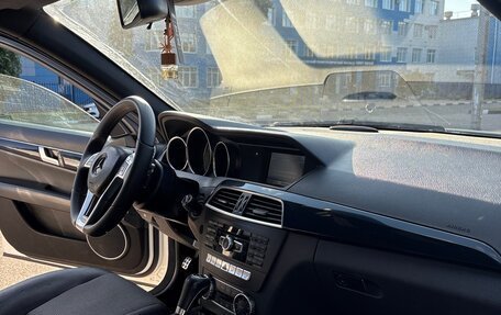 Mercedes-Benz C-Класс, 2012 год, 1 250 000 рублей, 13 фотография