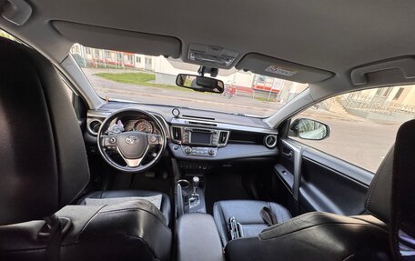 Toyota RAV4, 2013 год, 2 650 000 рублей, 8 фотография