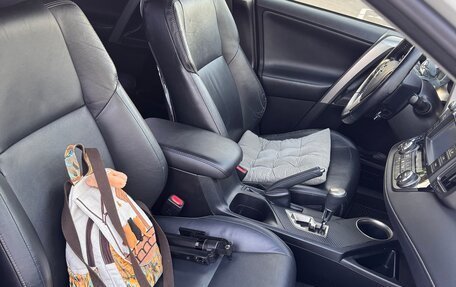 Toyota RAV4, 2013 год, 2 650 000 рублей, 6 фотография