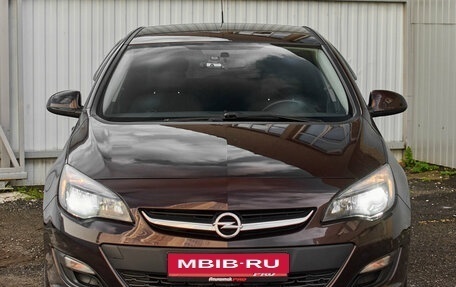 Opel Astra J, 2014 год, 790 000 рублей, 2 фотография