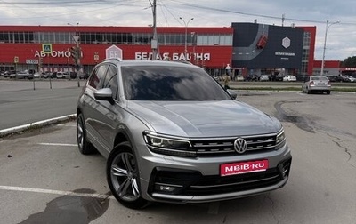 Volkswagen Tiguan II, 2019 год, 2 400 000 рублей, 1 фотография