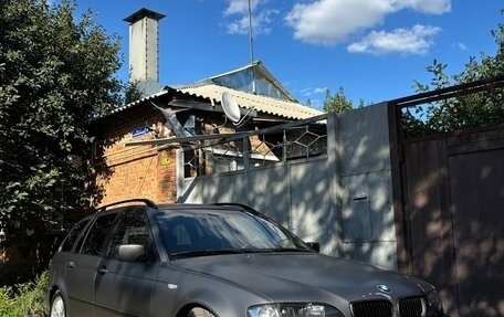 BMW 3 серия, 2004 год, 560 000 рублей, 1 фотография