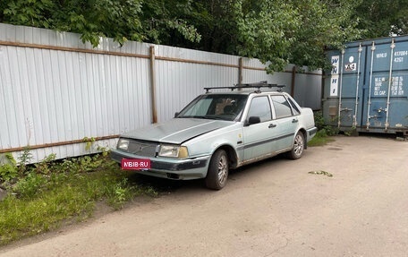 Volvo 460, 1992 год, 100 000 рублей, 1 фотография