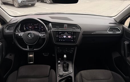 Volkswagen Tiguan II, 2019 год, 2 400 000 рублей, 9 фотография