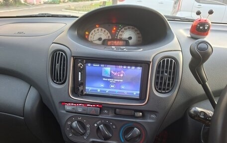 Toyota FunCargo, 2002 год, 650 000 рублей, 2 фотография