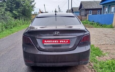 Hyundai Solaris II рестайлинг, 2015 год, 990 000 рублей, 4 фотография