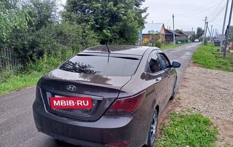 Hyundai Solaris II рестайлинг, 2015 год, 990 000 рублей, 5 фотография