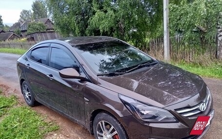 Hyundai Solaris II рестайлинг, 2015 год, 990 000 рублей, 11 фотография