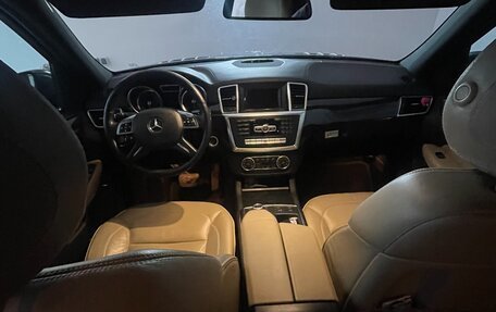 Mercedes-Benz GL-Класс, 2014 год, 2 900 000 рублей, 11 фотография