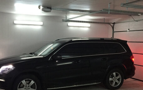 Mercedes-Benz GL-Класс, 2014 год, 2 900 000 рублей, 14 фотография