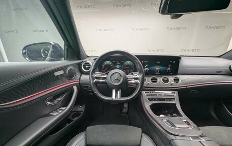 Mercedes-Benz E-Класс, 2022 год, 4 797 000 рублей, 6 фотография