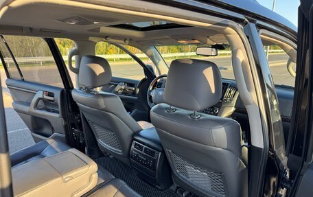 Toyota Land Cruiser 200, 2008 год, 3 100 000 рублей, 21 фотография