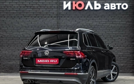 Volkswagen Tiguan II, 2019 год, 2 820 000 рублей, 4 фотография